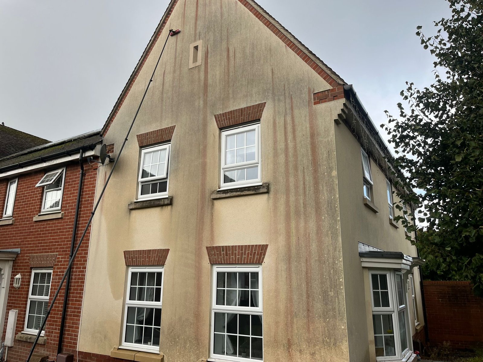 Professional render cleaning service in Waterlooville